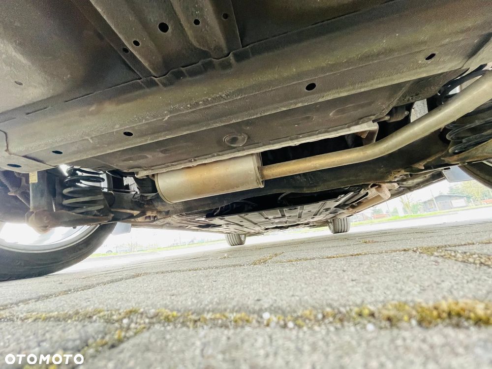 Honda Civic 1.4 i-VTEC Sport Black Edition - 29