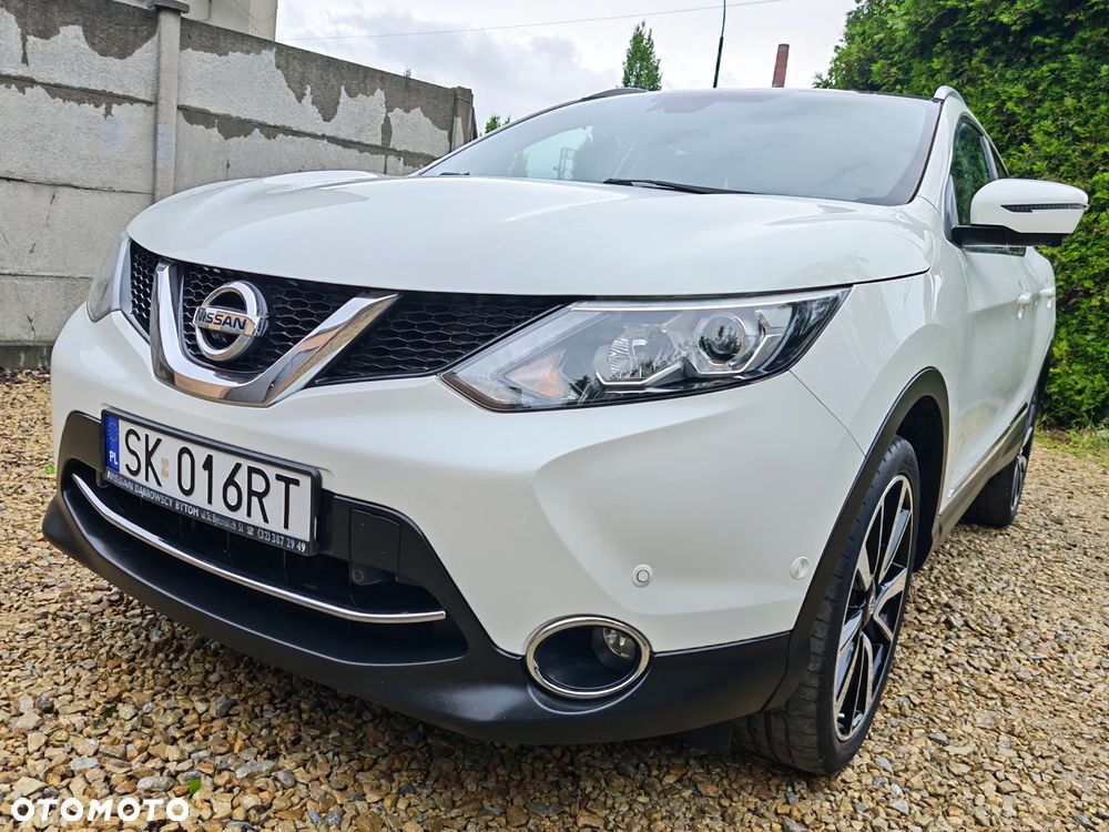 Nissan Qashqai 1.6 DIG-T Tekna - 1