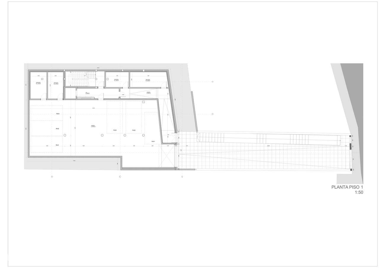 Penthouse com 4 quartos, jardim e piscina perto da praia, no Estoril - Grande imagem: 5/10