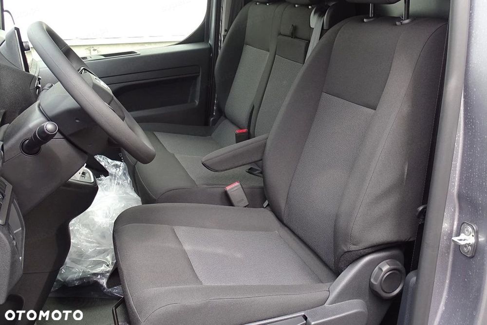 Opel Vivaro XL L2H1 EAT8 2.2 150KM - 7