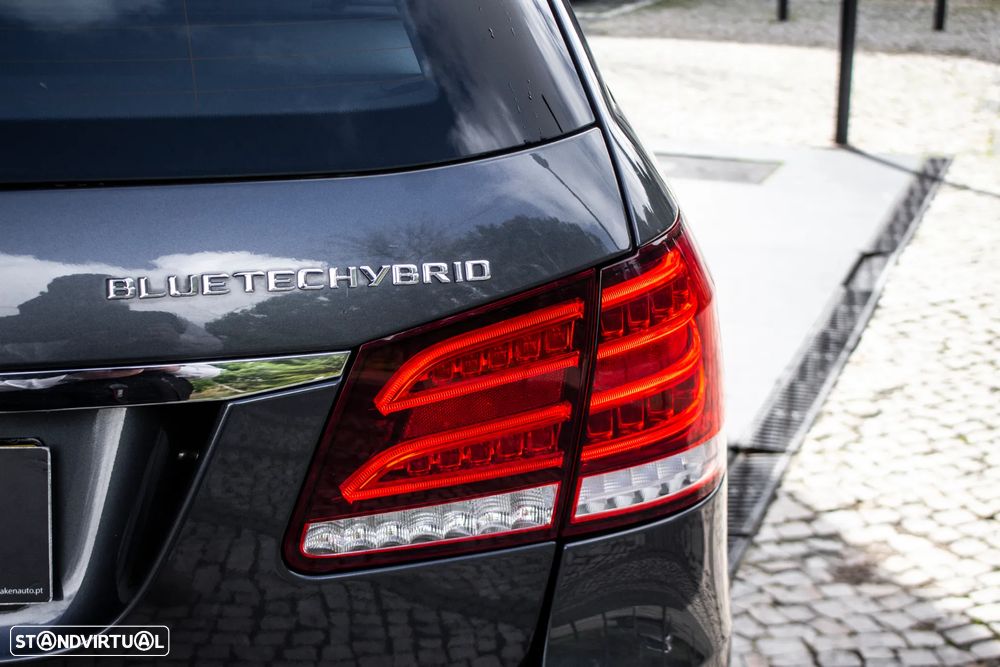Mercedes-Benz E 300 Bluetec Hybrid Avantgarde - 11