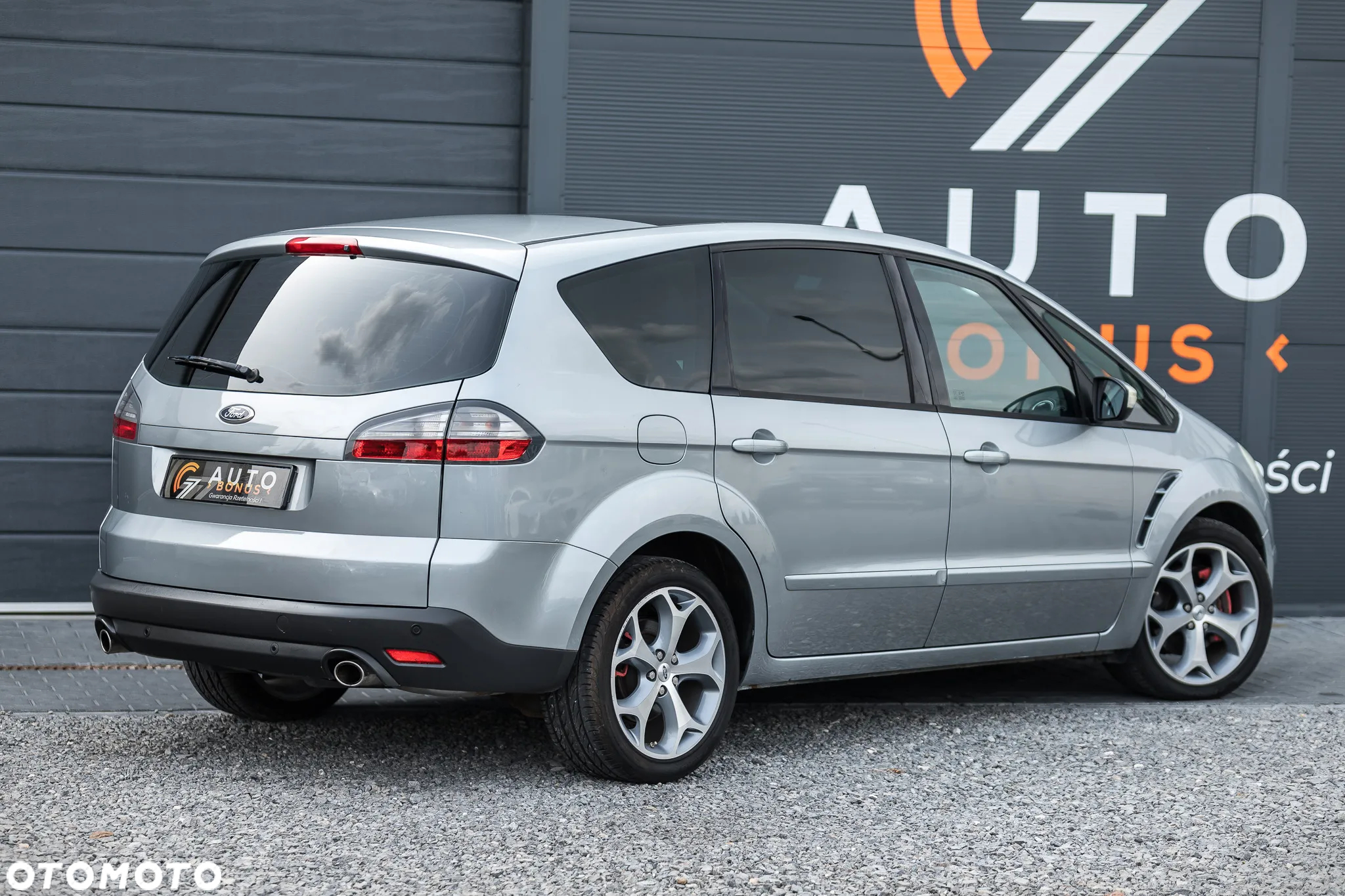 Ford S-Max - 9