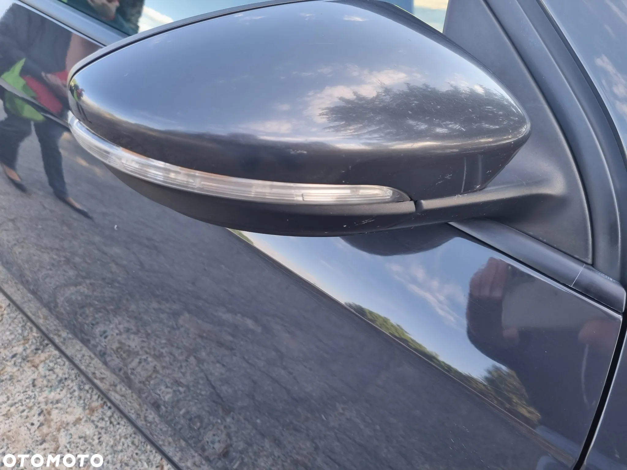 Volkswagen Passat 1.8 TSI Trendline - 8