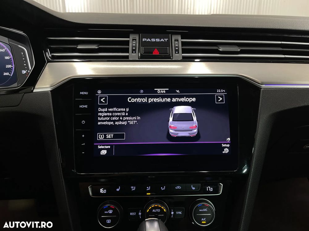 Volkswagen Passat 2.0 TDI DSG Highline - 22