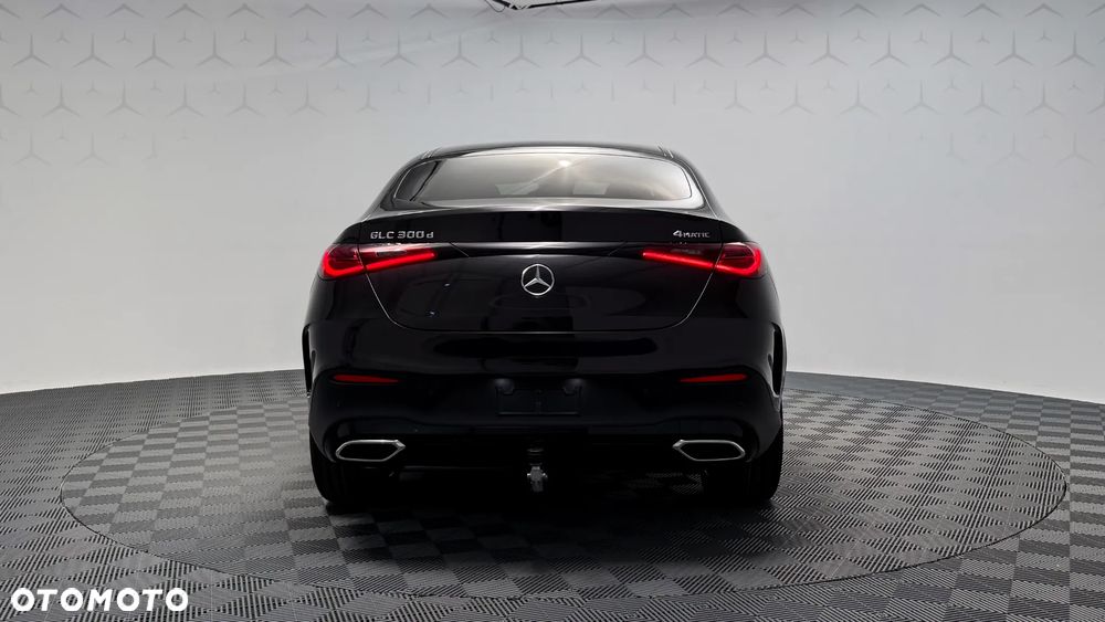 Mercedes-Benz GLC 300 d mHEV 4-Matic AMG Line - 5