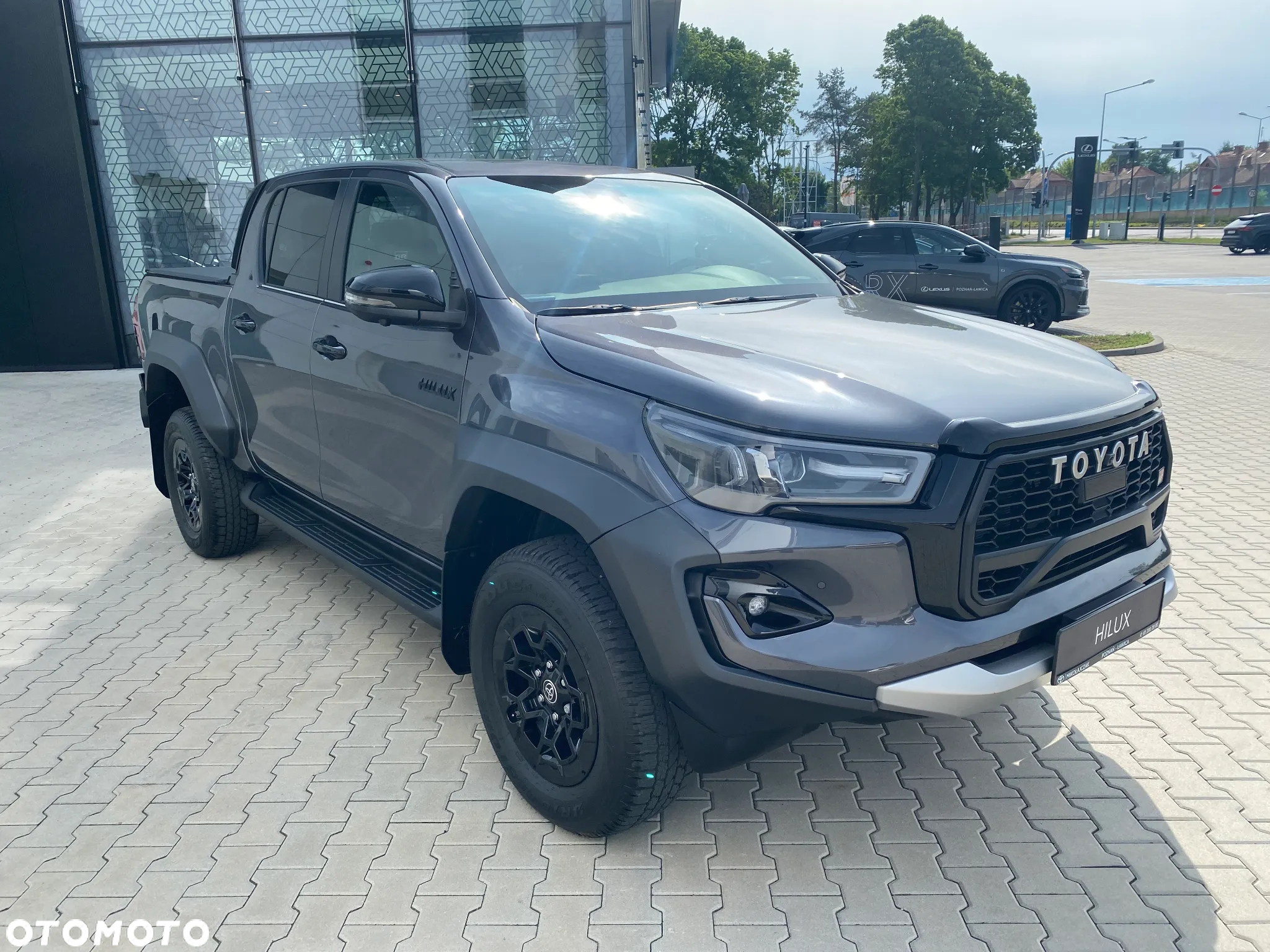 Toyota Hilux 2.8 D-4D Double Cab GR Sport II 4x4 - 6
