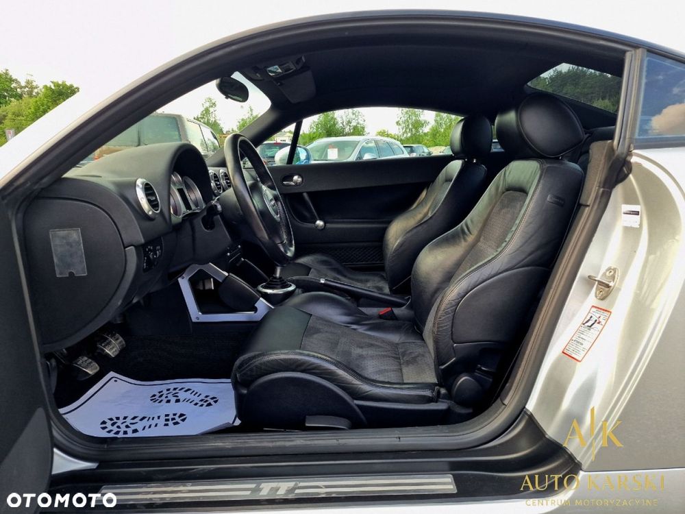 Audi TT Coupé - 28