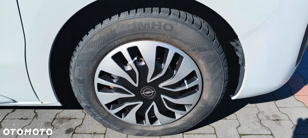 Opel Vivaro - 12