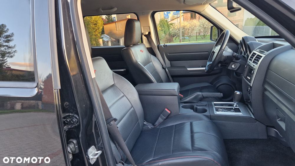Dodge Nitro 2.8 CRD DPF Automatik R/T - 20