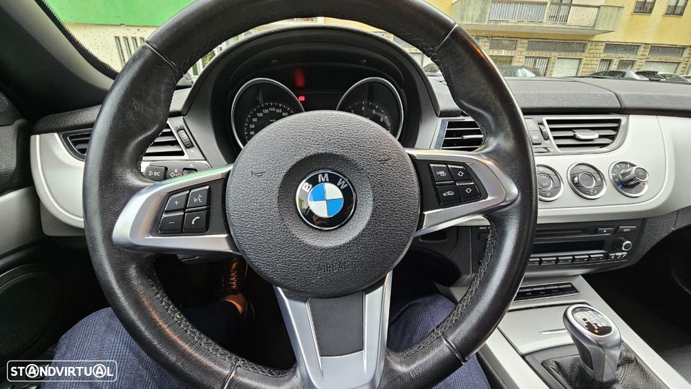 BMW Z4 18 i - 12