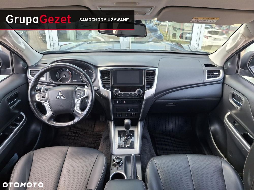 Mitsubishi L200 - 9