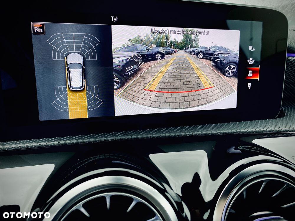 Mercedes-Benz CLA 250 4Matic Shooting Brake 7G-DCT - 33