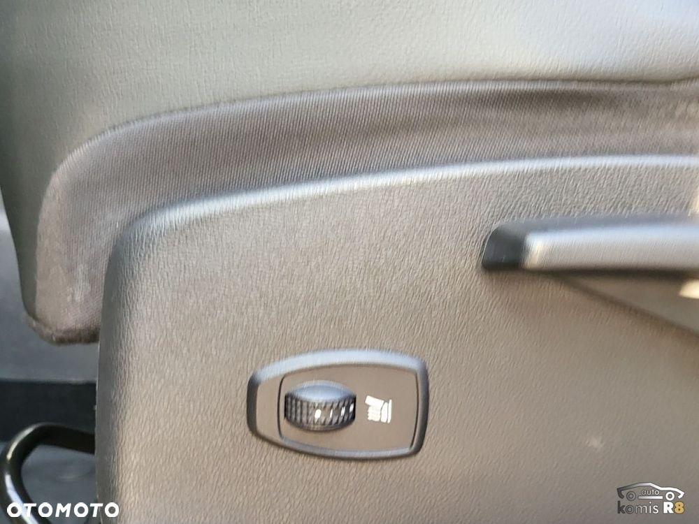 Renault Grand Scenic Gr 1.6 dCi Energy Bose Edition - 10