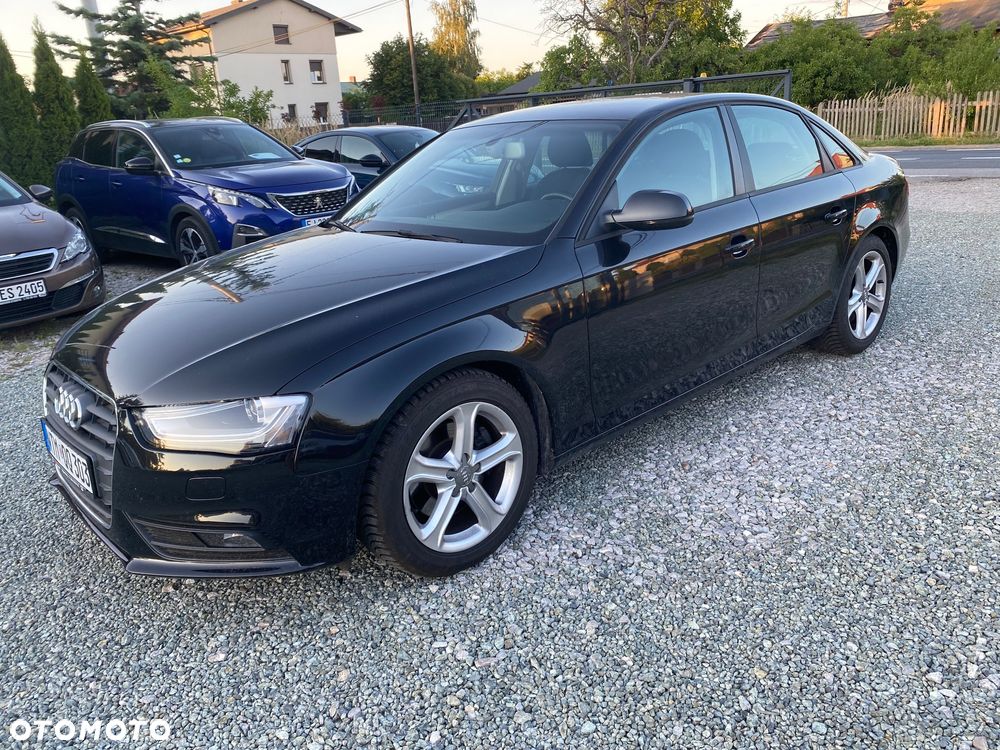 Audi A4 Limousine 2.0 TDI DPF Ambition - 32