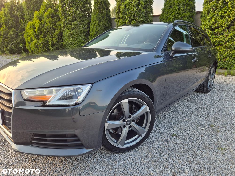 Audi A4 Avant 35 TDI S tronic design - 14