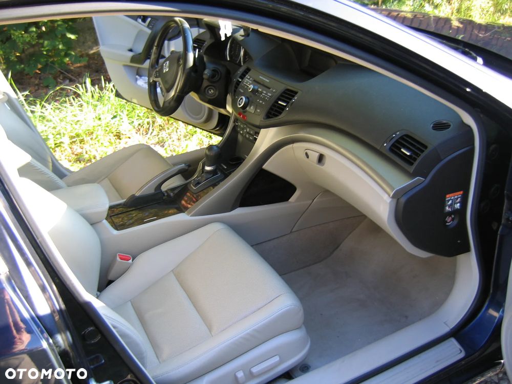 Honda Accord - 11
