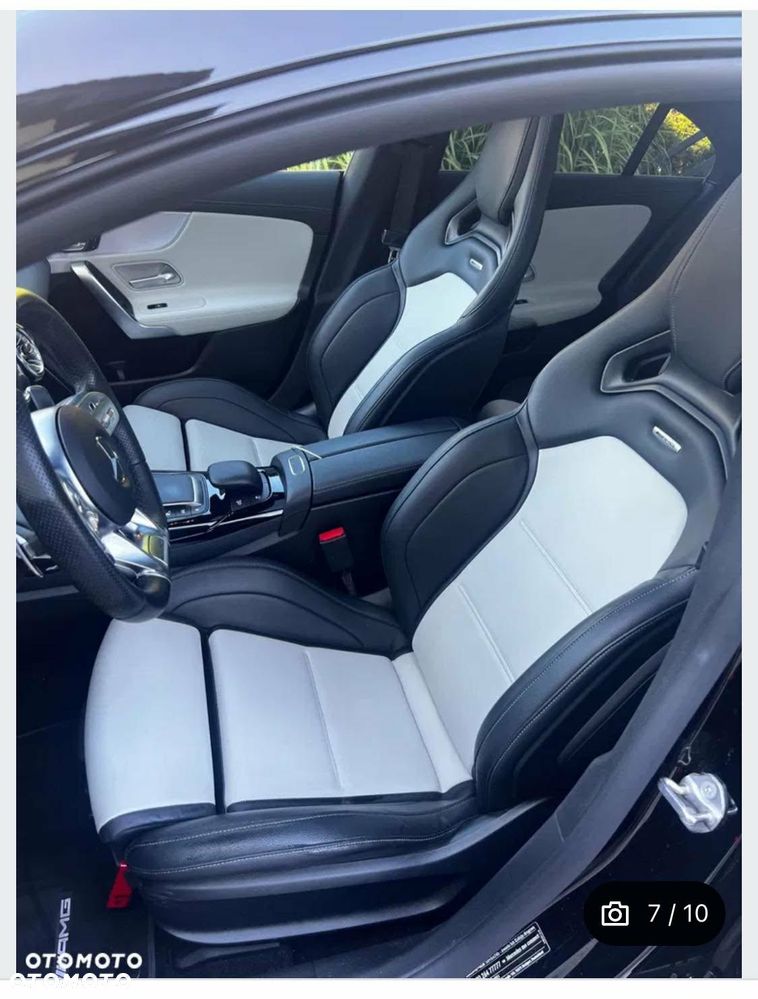 Mercedes-Benz CLA - 13