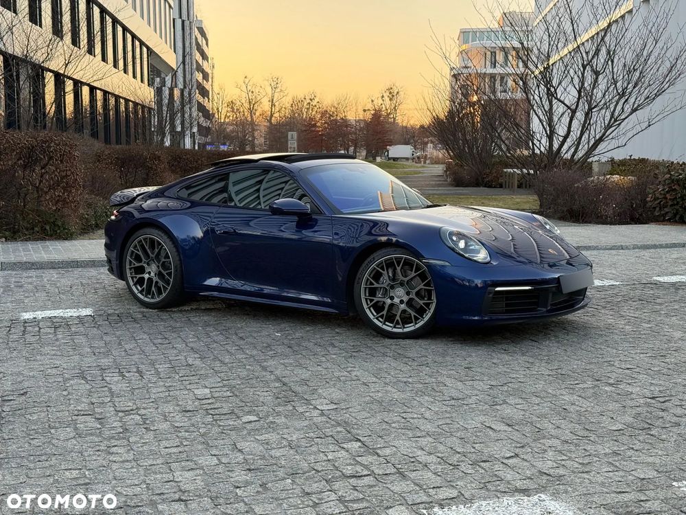 Porsche 911 Carrera - 14
