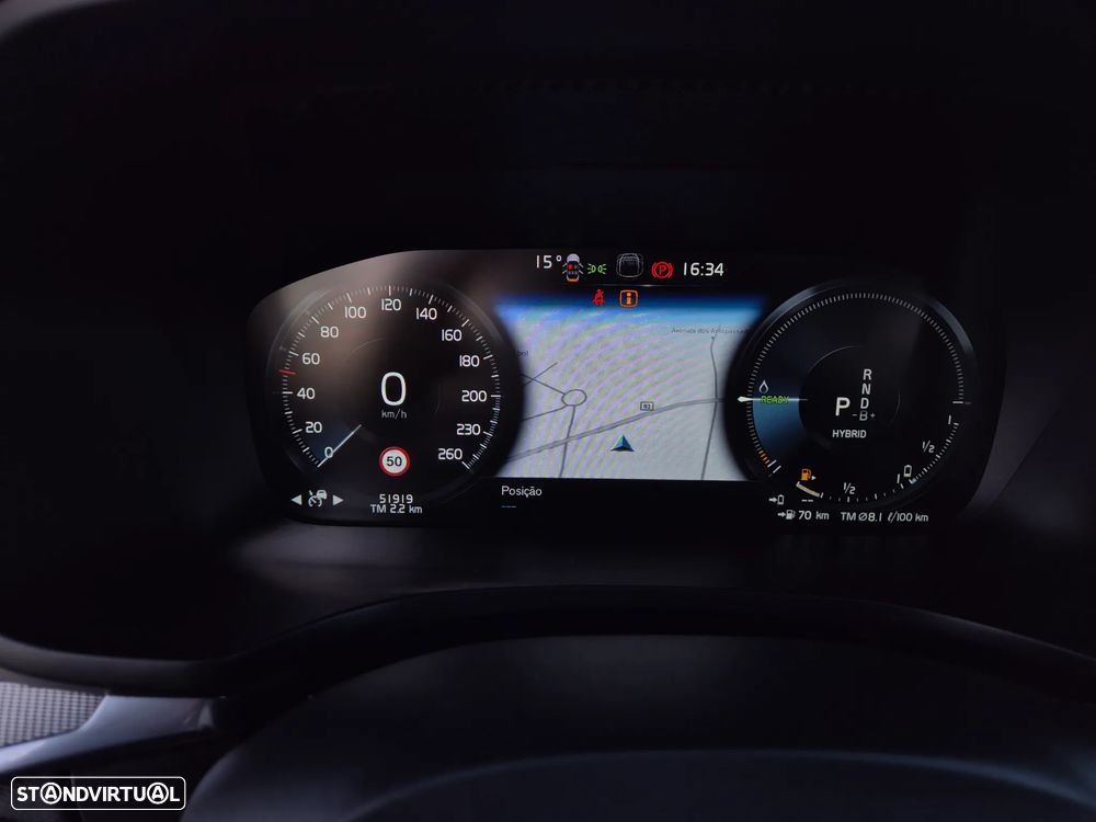 Volvo V60 2.0 T6 AWD TE R-Design - 23