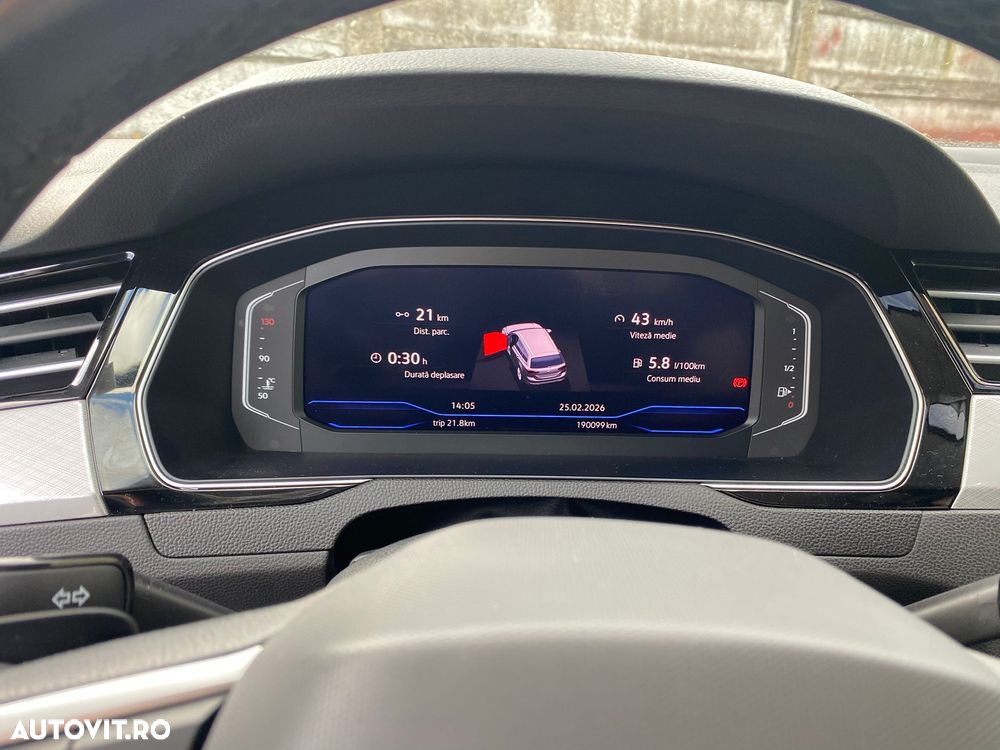 Volkswagen Passat - 22