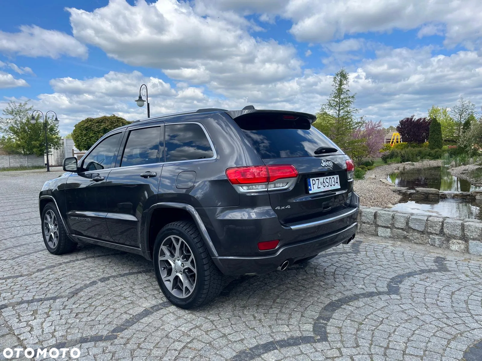 Jeep Grand Cherokee 5.7 V8 HEMI Summit - 6