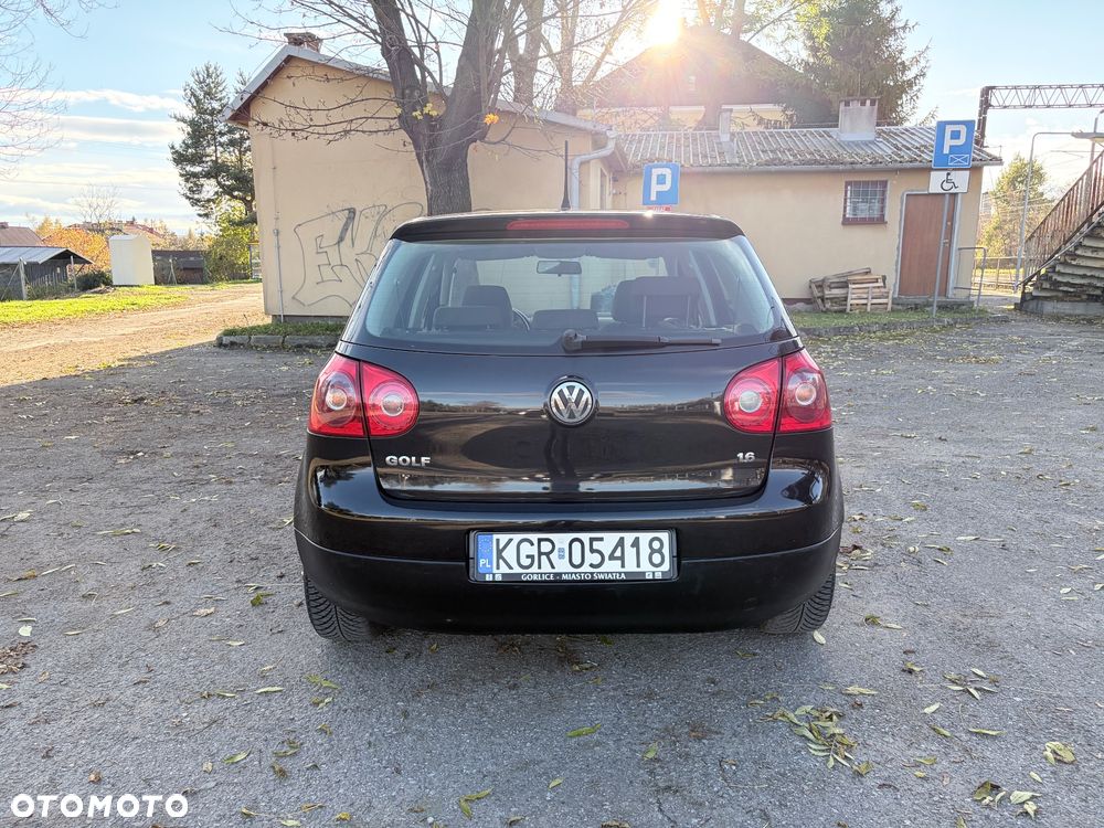 Volkswagen Golf 1.6 Trendline - 7