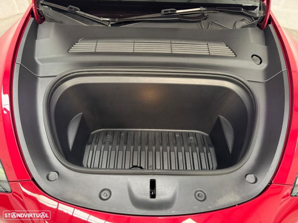 Tesla Model Y Long Range Tração Integral - 14