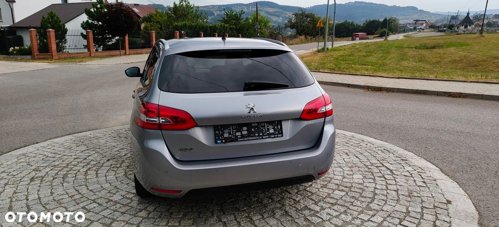 Peugeot 308 - 7