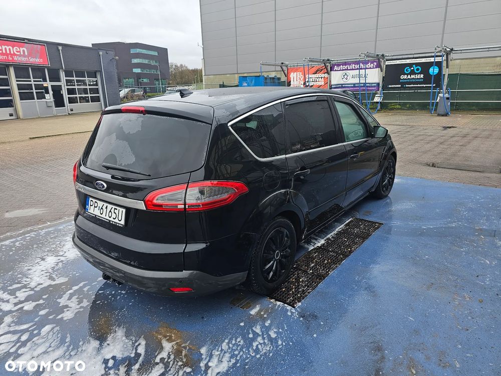 Ford S-Max - 4