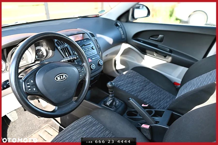 Kia Ceed Cee'd 1.4 Comfort - 19