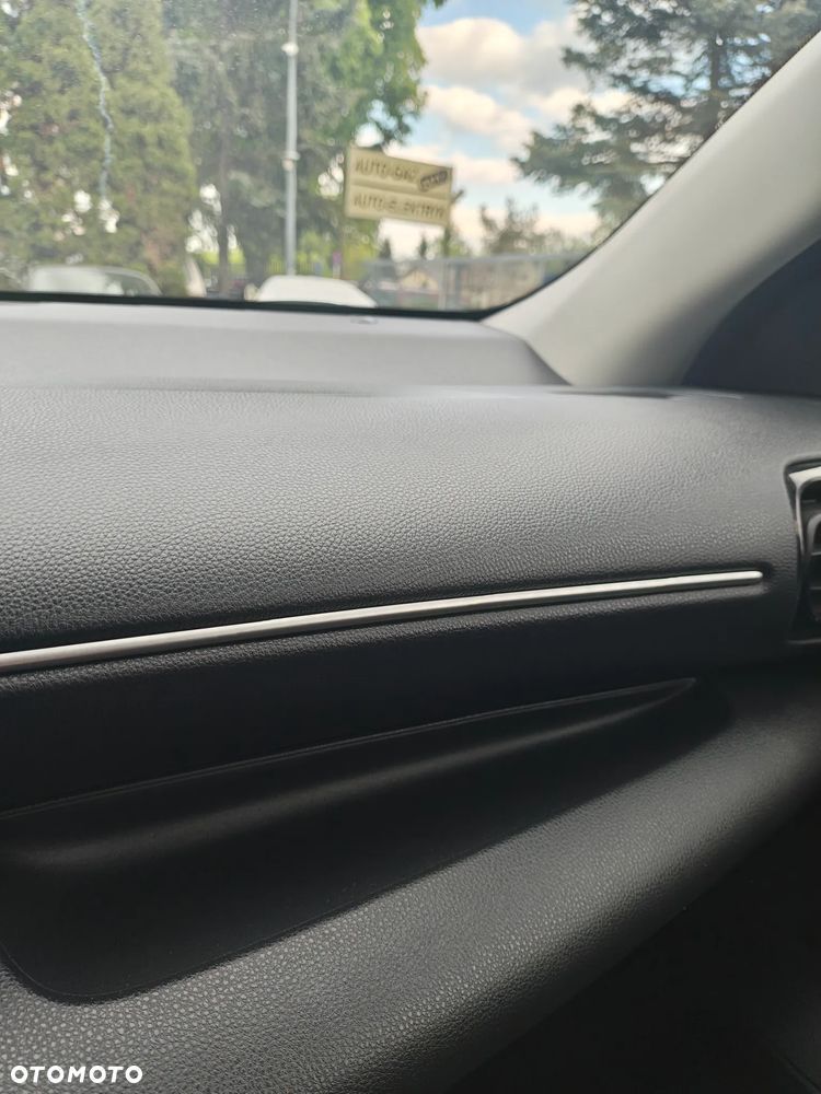 Toyota Yaris 1.5 Comfort - 13