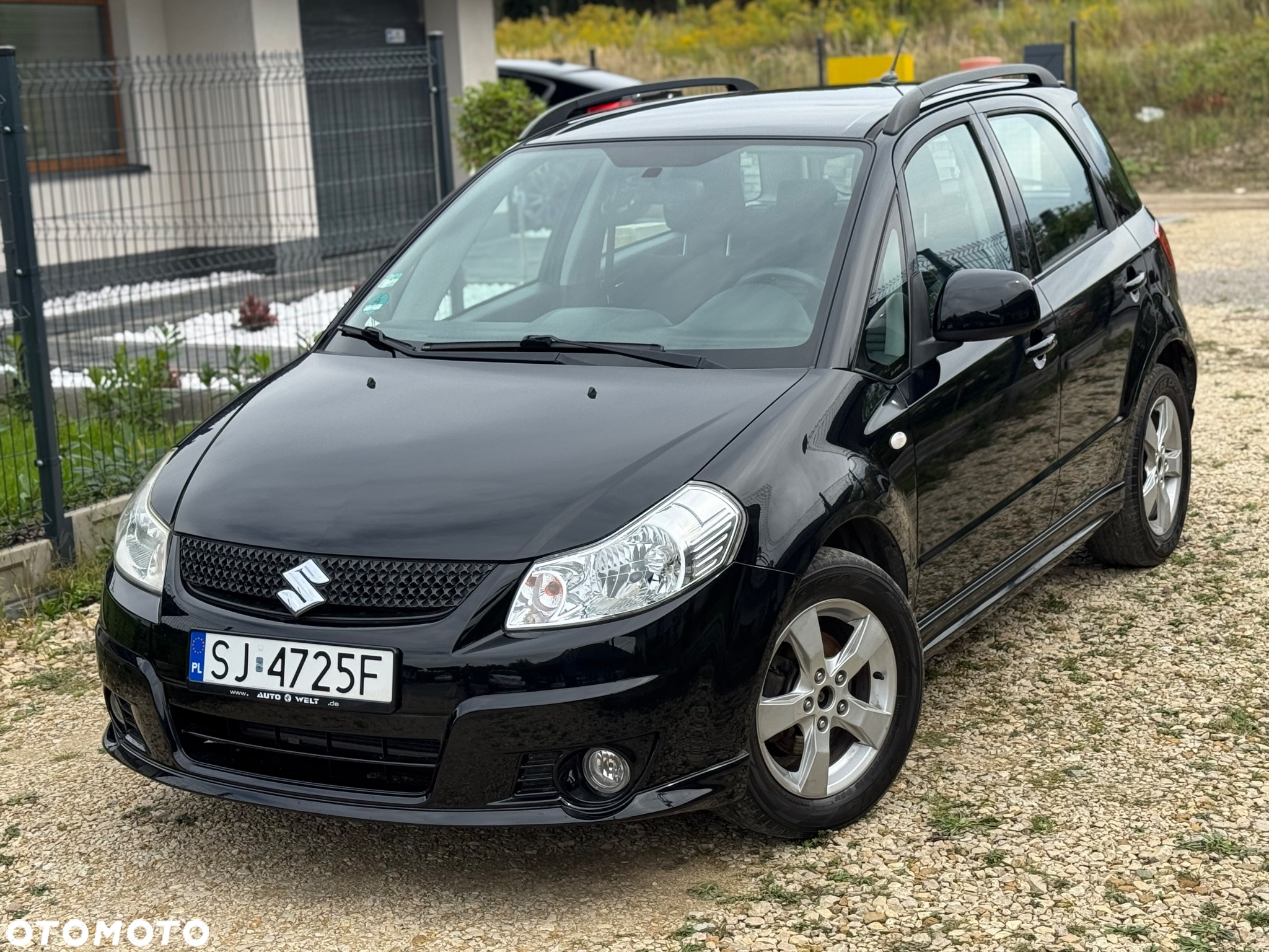 Suzuki SX4 1.6 Comfort Plus - 2
