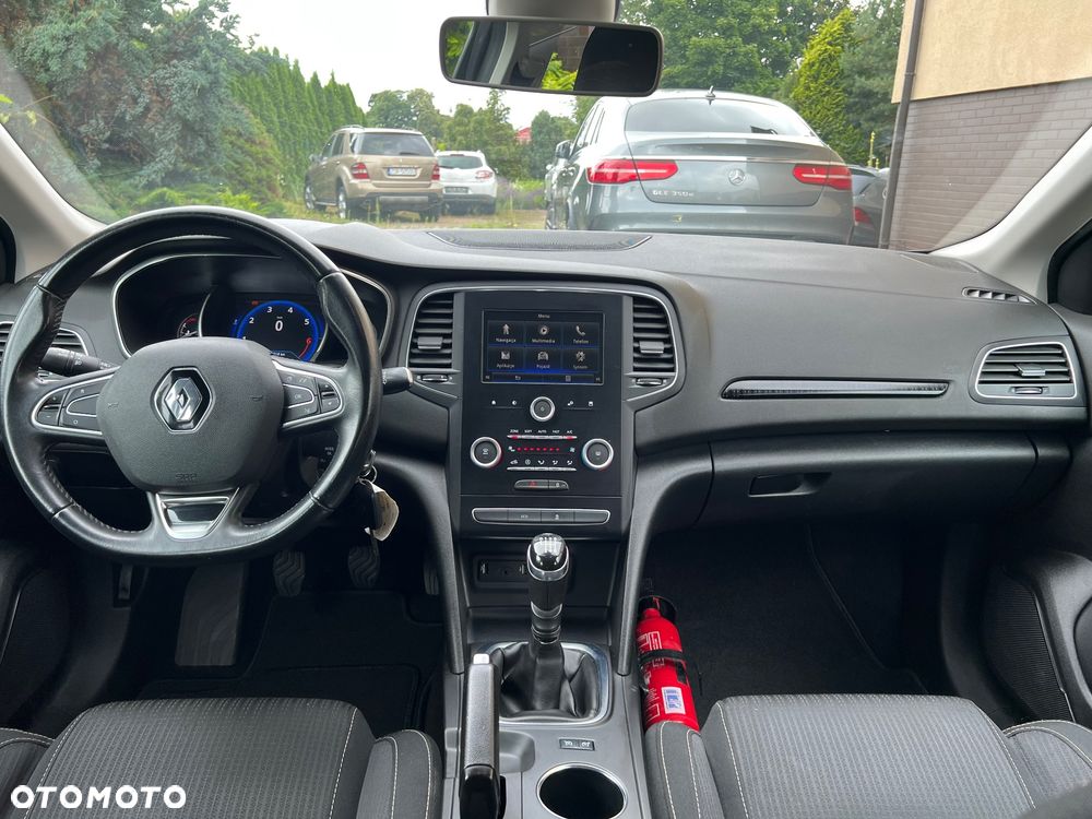 Renault Megane ENERGY TCe 100 LIMITED - 11
