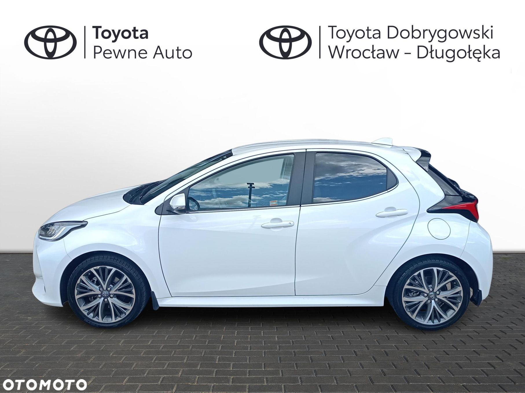 Toyota Yaris Hybrid 1.5 Executive - 4
