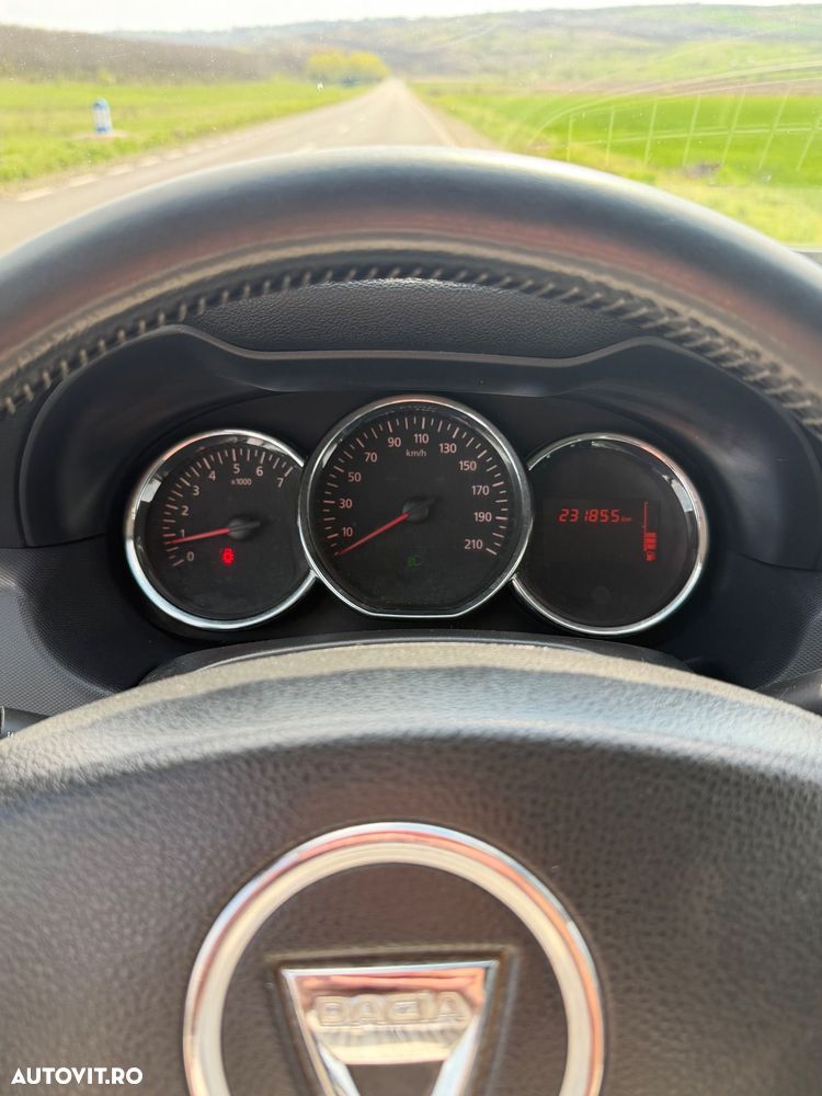 Dacia Duster dCi 110 FAP 4x4 Prestige - 10