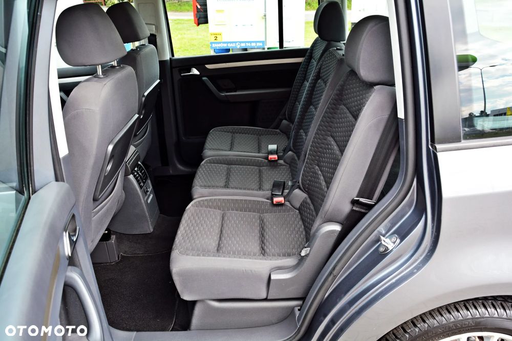 Volkswagen Touran 1.6 Basis - 18