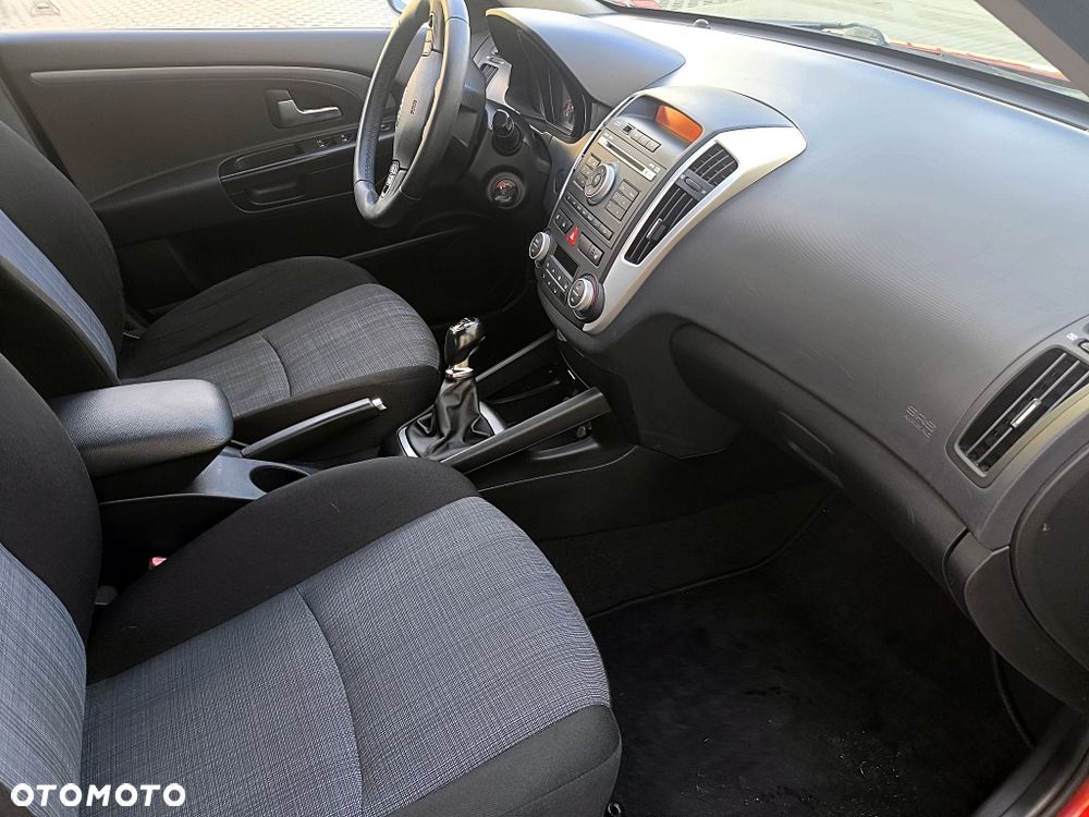 Kia Ceed 1.6 Crdi Comfort - 5