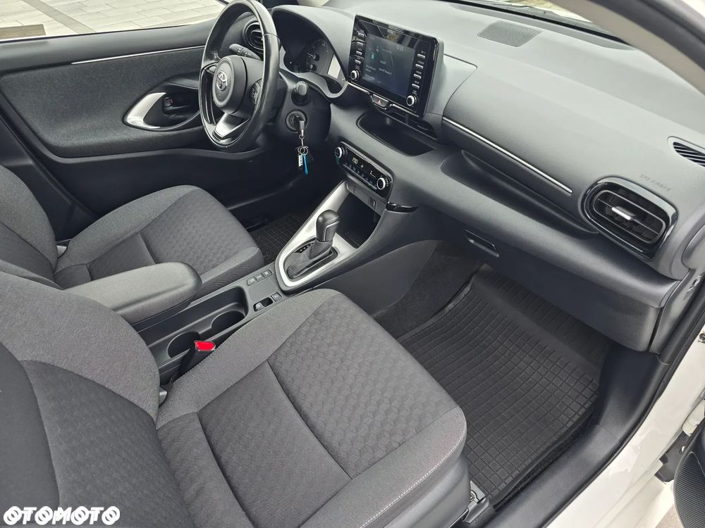 Toyota Yaris Hybrid 1.5 Comfort - 23