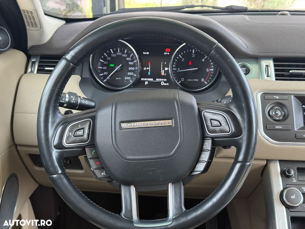 Land Rover Range Rover Evoque - 16