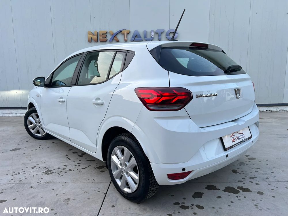 Dacia Sandero - 3