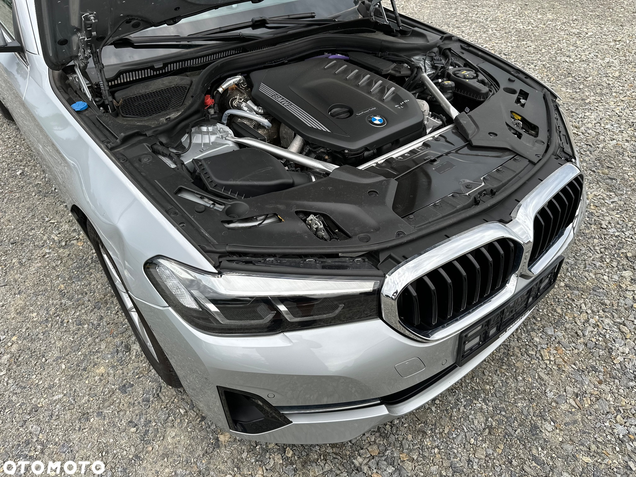 BMW Seria 5 530d xDrive Touring Luxury Line - 22