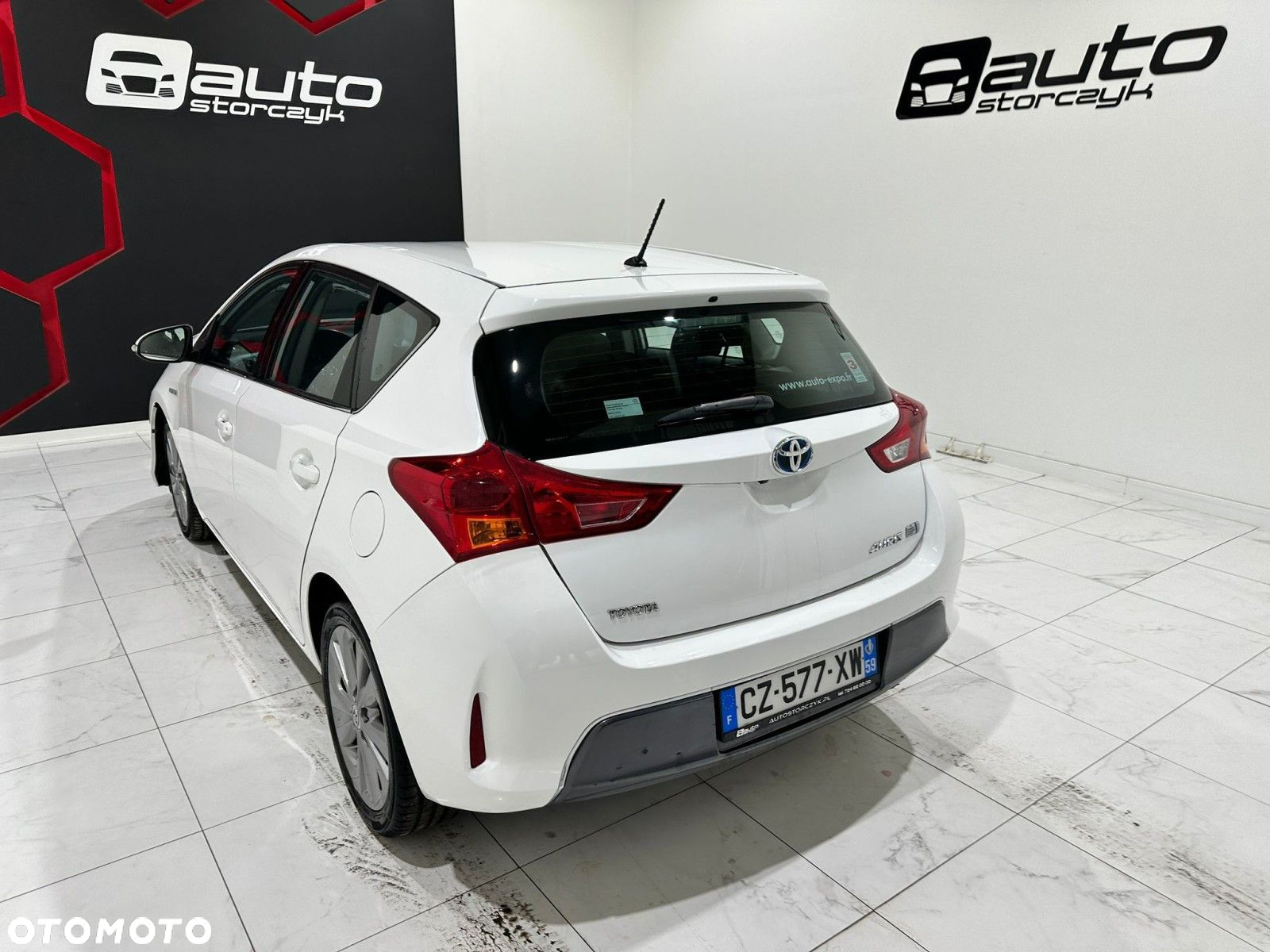 Toyota Auris - 10