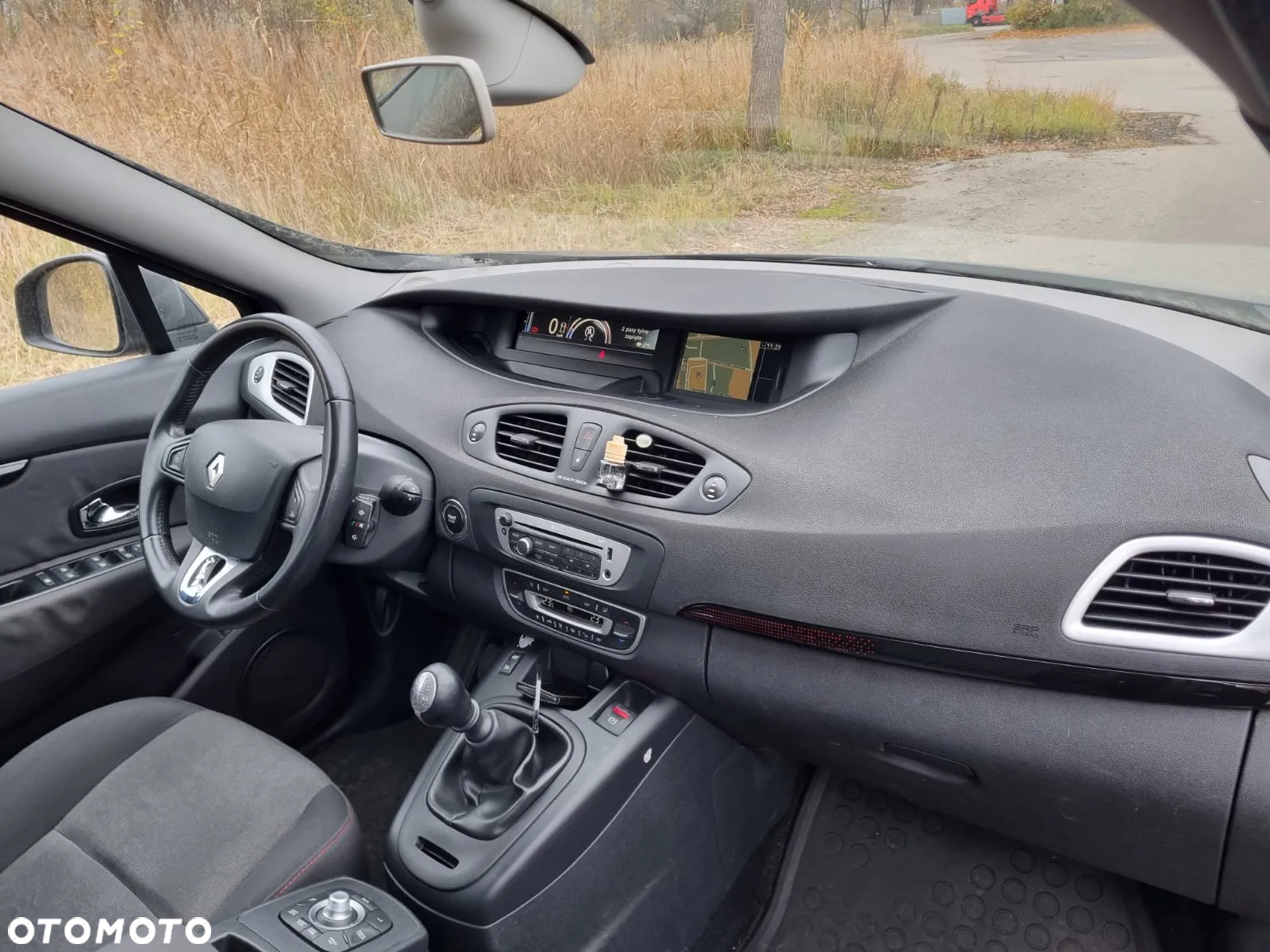 Renault Scenic - 18