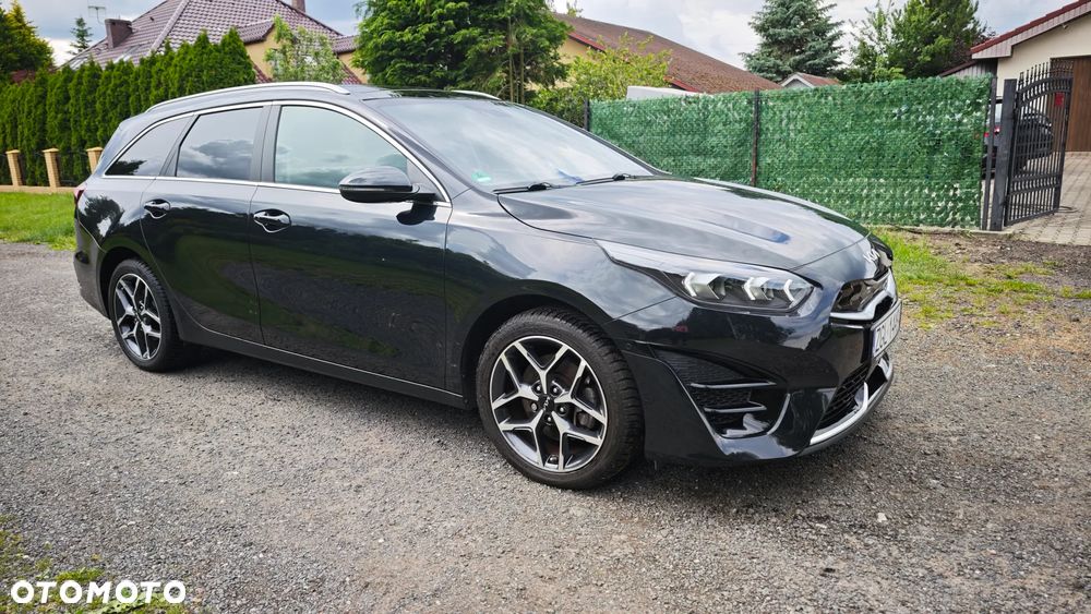 Kia Ceed 1.6 GDI PHEV L DCT - 12