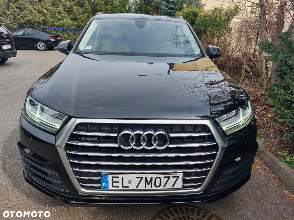 Audi Q7 - 12