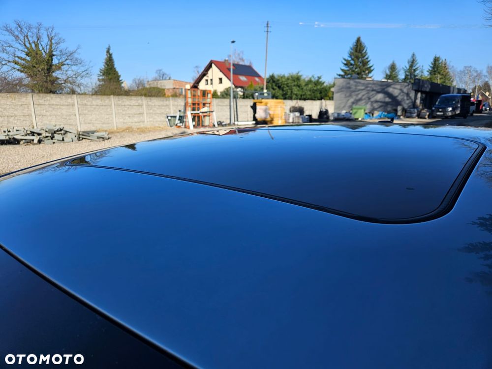 Volkswagen Passat 2.0 TSI Highline DSG - 17