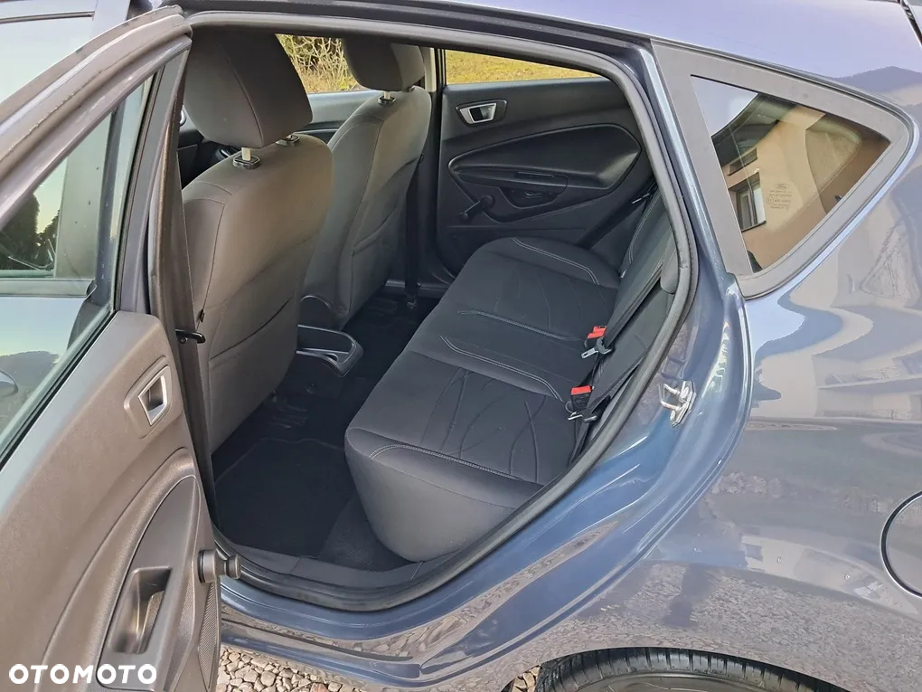 Ford Fiesta 1.25 Ambiente - 14