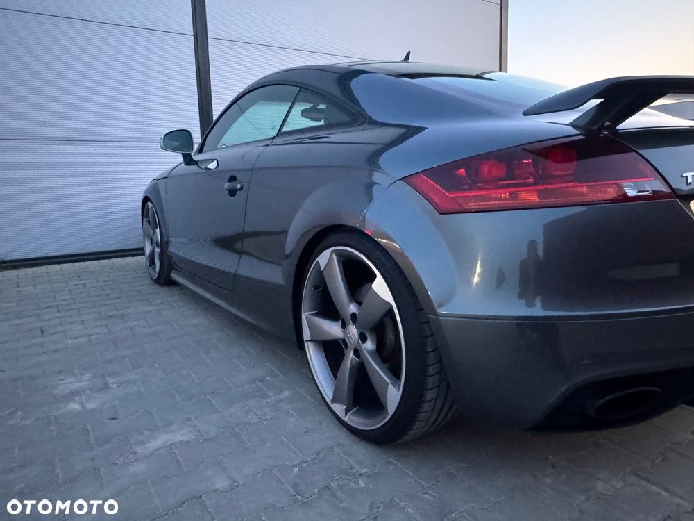Audi TT RS Coupé - 12