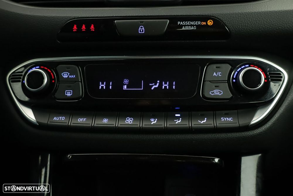 Hyundai i30 SW 1.0 T-GDi Style Plus - 13