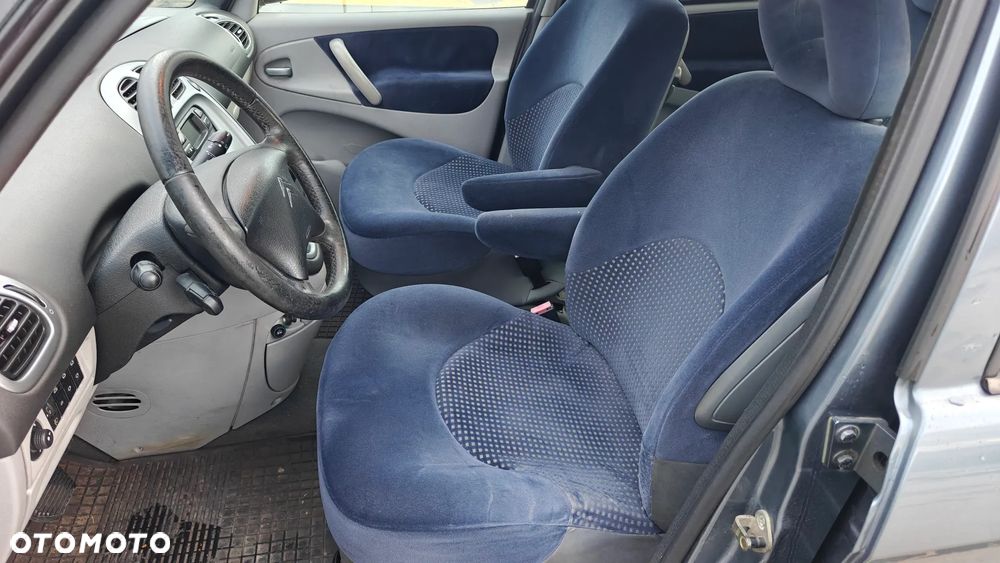 Citroën Xsara Picasso - 16